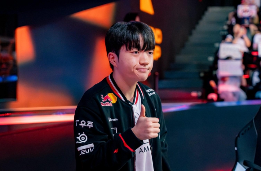 T1 thi đấu áp đảo KT trong trận đấu LCK