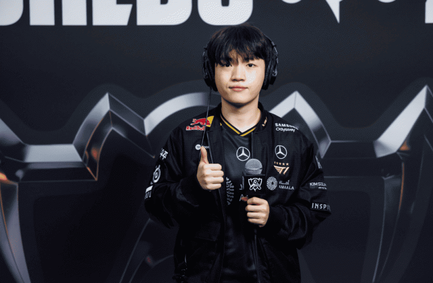 Keria tuyên bố về truyền thống bất bại của T1 trước đội LPL