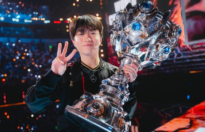 T1 đại thắng League Awards Mùa 2 nhờ chức vô địch CKTG 2025 750218 Pha xử lý Neeko của Keria