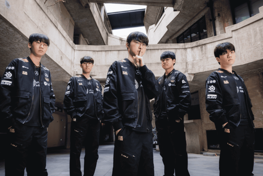 Danh sách các tướng có thể được chọn làm trang phục vô địch