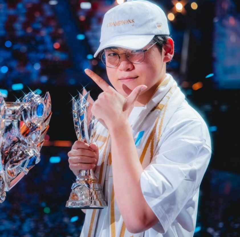 Gumayusi: 'Nếu không phải T1, đội tuyển này đáng lẽ đã vô địch CKTG 2025 Gumayusi chia sẻ về đội tuyển AL