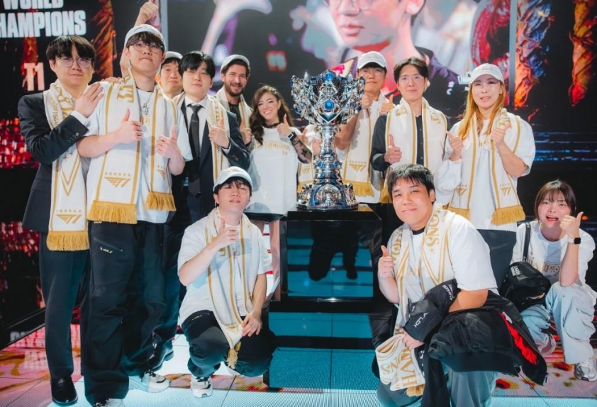 Ban huấn luyện đội tuyển T1