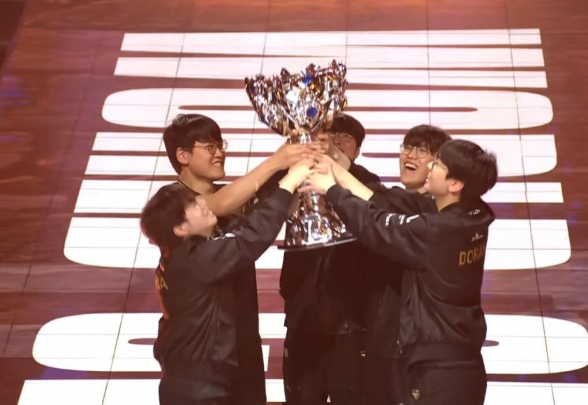 Đội hình T1 tại giải đấu