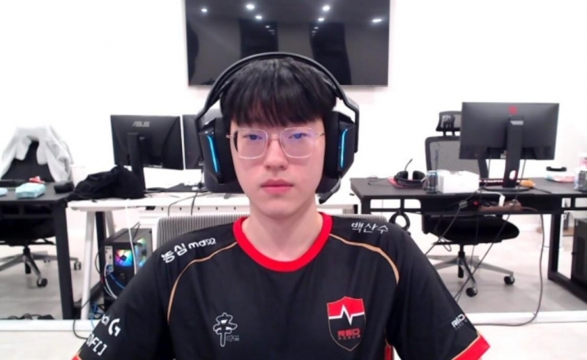Scout trở lại LCK Scout trong màu áo Nongshim RedForce